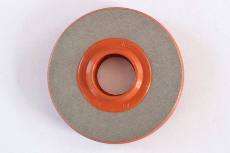 Red Gas Reduction Plate Type Single-spring Negatively-mounted Oil Seal