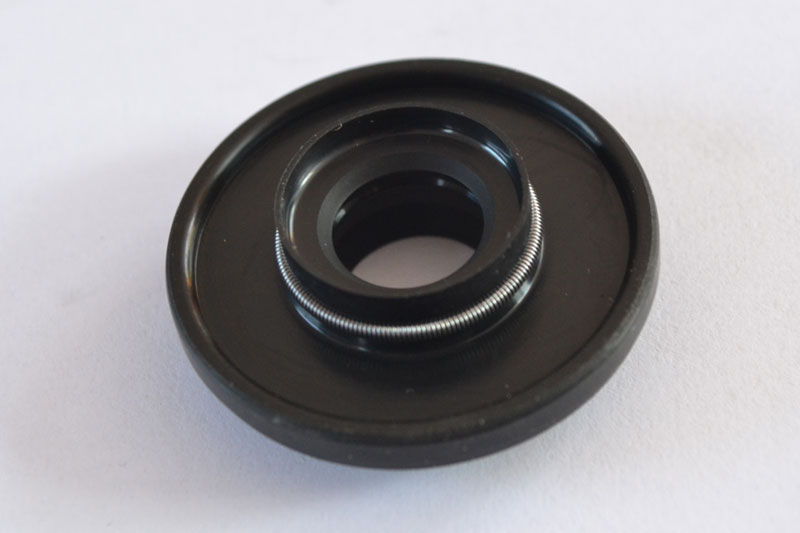 Gas Reduction Plate Type Negatively-mounted Gas Lip Oil Seal with Sealed Main Lip